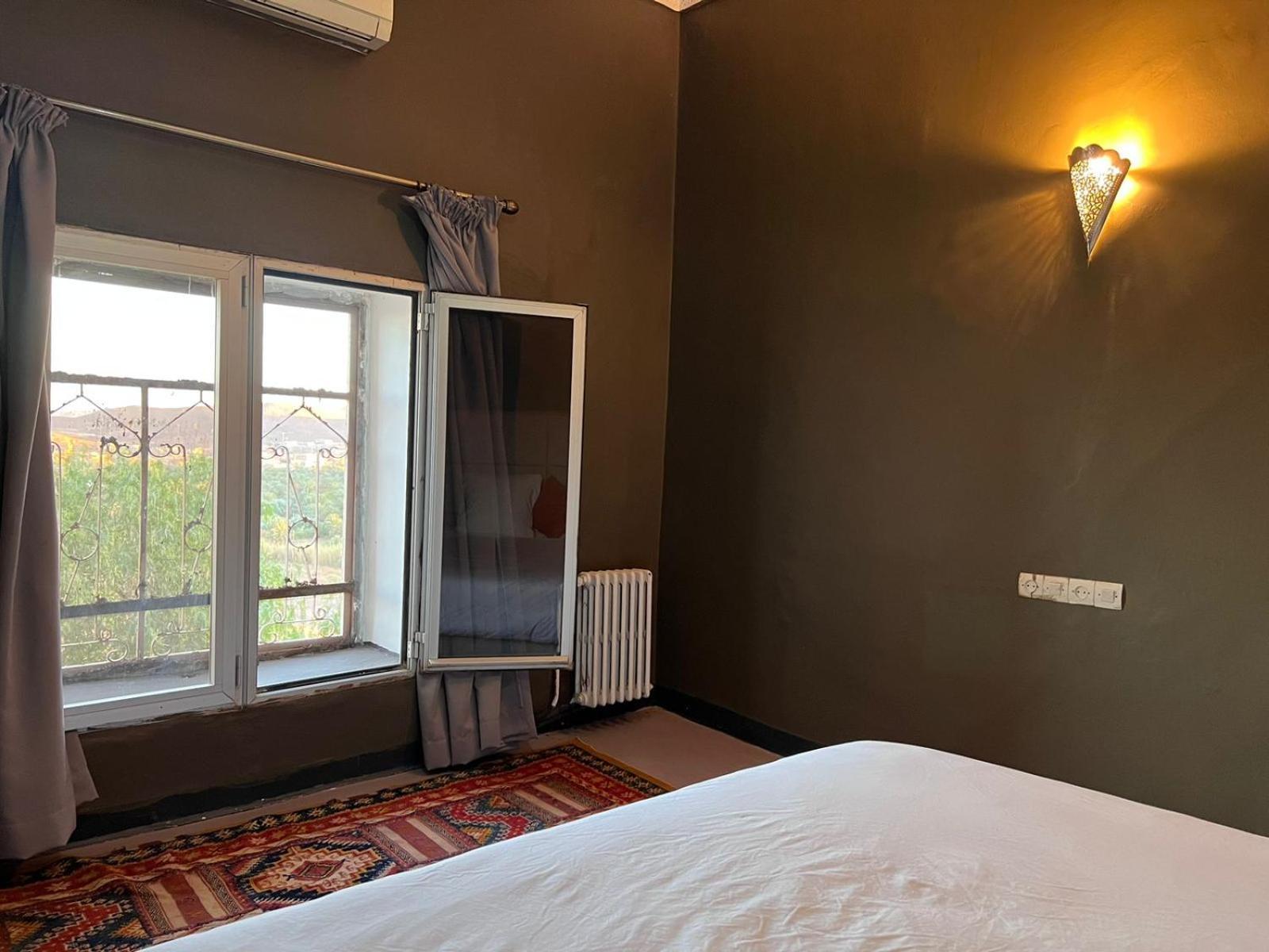 Kasbah Tifoultoute Pensión Tajda